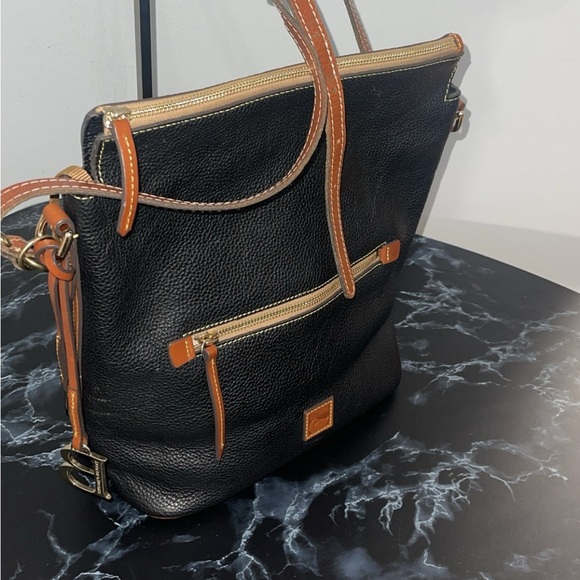 Dooney & Bourke Handbag Pebble Grain Leather Sac
Shoulder Bag Black AUTHENTIC - Picture 8 of 13